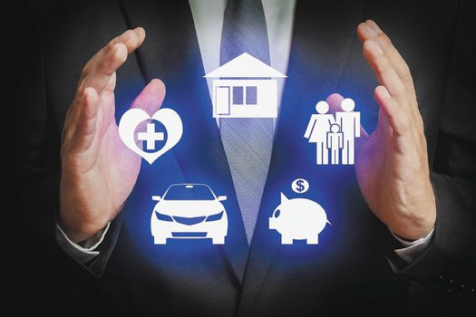 ¿Qué les espera a las industrias aseguradoras y a la economía colombiana este 2023?
